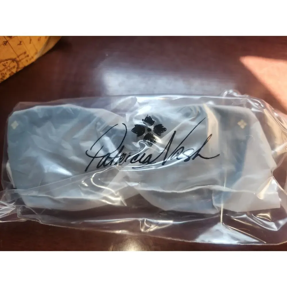 Patricia Nash Audrey Sunglasses Black & Grey Crystal Cat Eye NWT New in Box